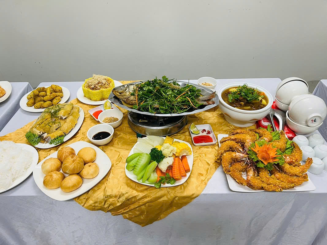Buffet cho văn phòng ở Hoàng Mai