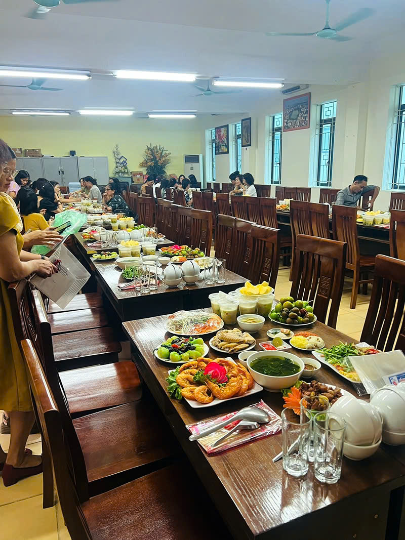 Đặt cỗ tất niên ở Hoàng Mai