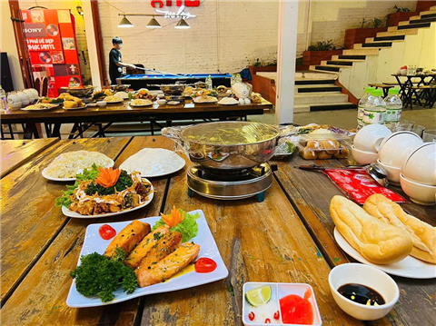 Ảnh Ship mẹt lợn mán tại nhà ở Định Công