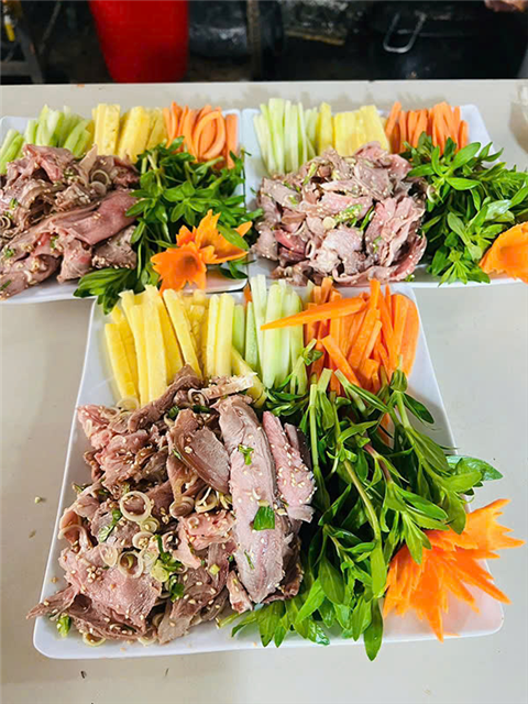 Ảnh Đặt cỗ cưới ở Hoàng Mai
