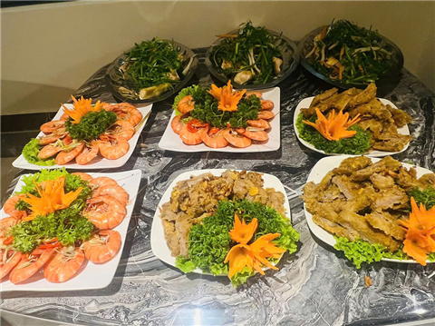 Ảnh Đặt cỗ dê ở Hoàng Mai