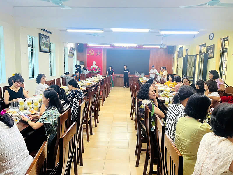 Tổ chức tiệc đứng ở Vĩnh Hưng