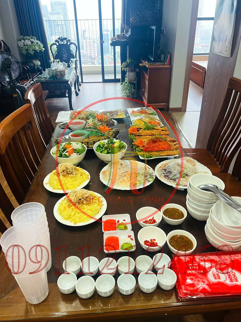 Đặt cỗ giỗ ở Giáp Bát