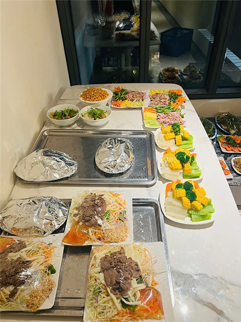 Ảnh Buffet tại nhà ở Giáp Bát