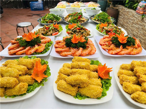 Ảnh Tổ chức buffet cho công ty ở Giáp Bát